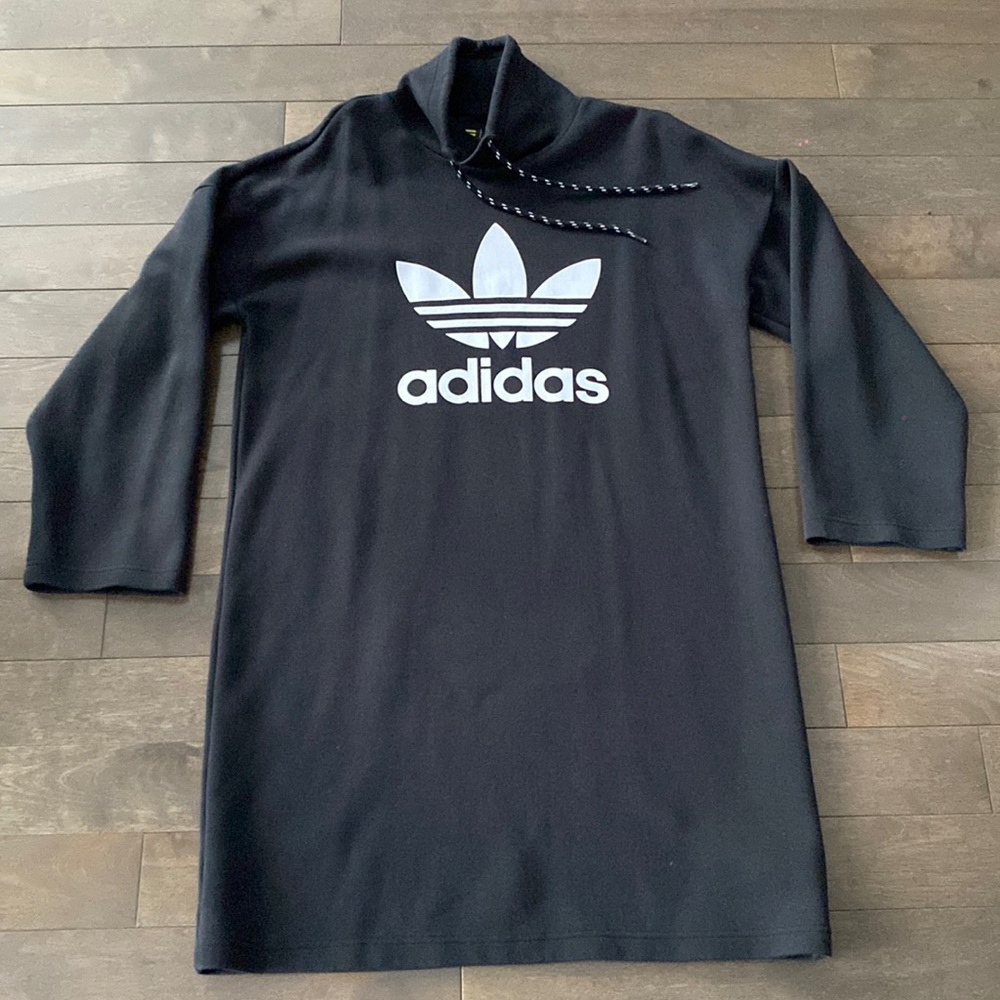 Adidas x Will Pharell Sweatshirt Dress